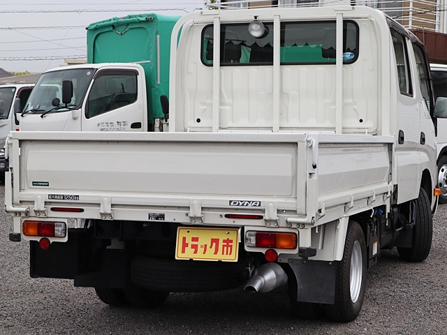 積載1250Kg　平ボディ　Wキャブ　4WD　標準|中古トラックの販売・買取・査定のアイナビ