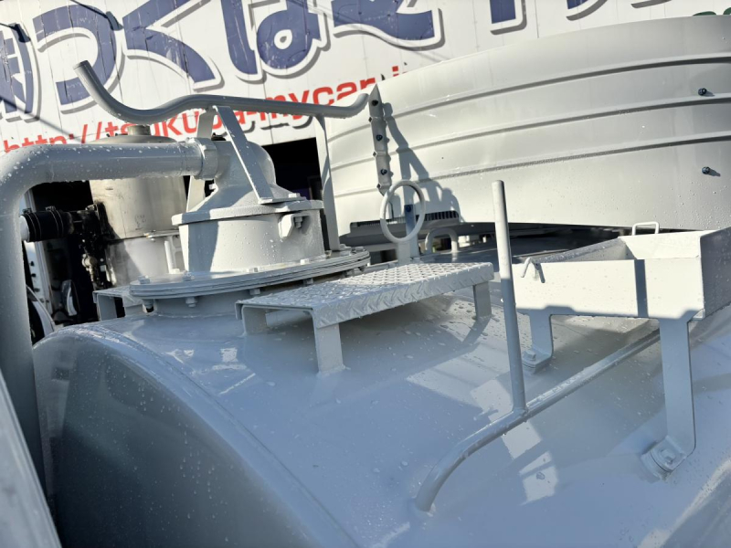 バキューム車 モリタ製3000L|中古トラックの販売・買取・査定のアイナビ