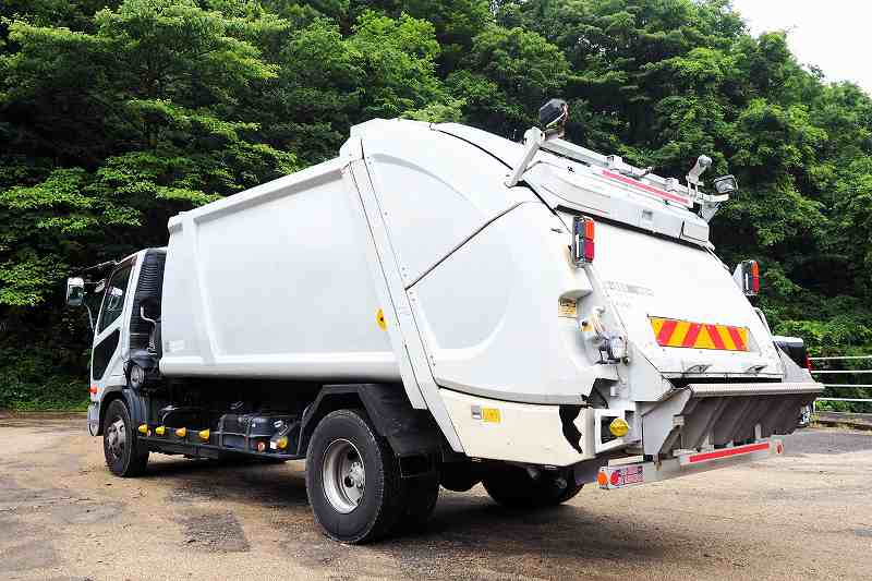 三菱ファイタープレス式10.2立米パッカー車連続スイッチ|中古トラックの販売・買取・査定のアイナビ