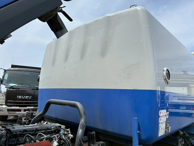 保証対象車両ワンオーナーモリタエコノスパックマスター|中古トラックの販売・買取・査定のアイナビ