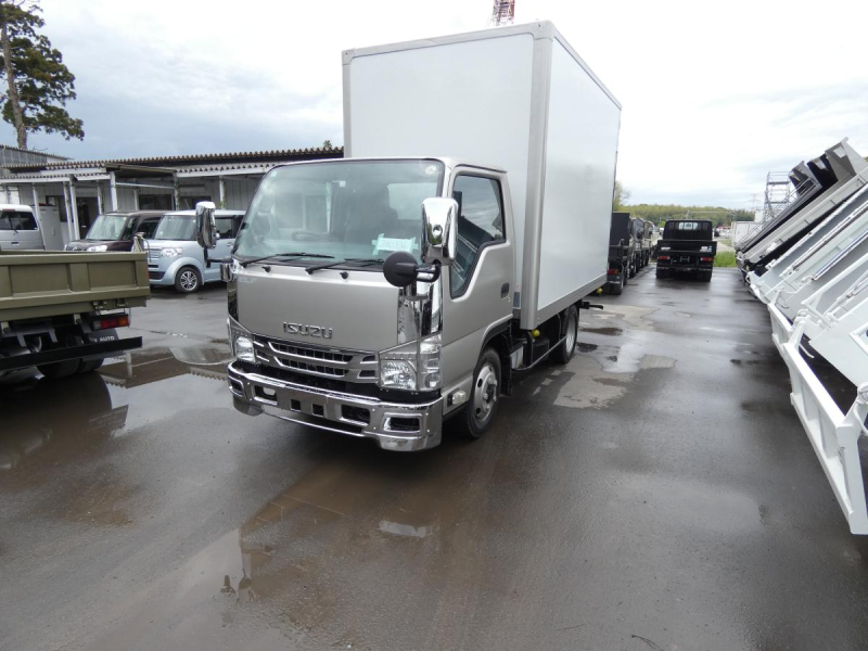 H29　エルフ　パネルバン　4WD|中古トラックの販売・買取・査定のアイナビ