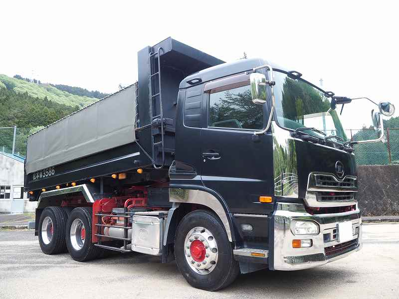 UDトラックスクオンダンプ5.3×2.2mダンプリターダ付き|中古トラックの販売・買取・査定のアイナビ