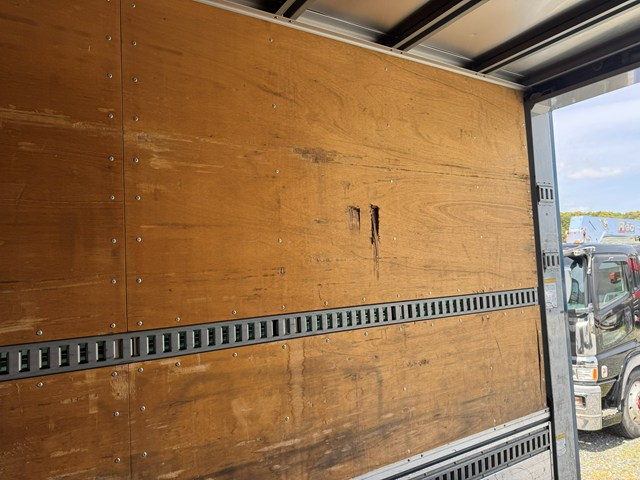 平成25年式☆日野レンジャ― 7200ワイドアルミウイング|中古トラックの販売・買取・査定のアイナビ