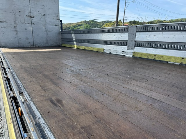 平成25年式☆日野レンジャ― 7200ワイドアルミウイング|中古トラックの販売・買取・査定のアイナビ