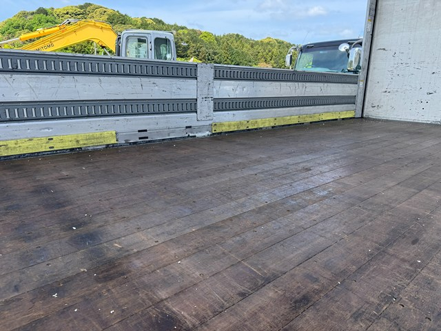 平成25年式☆日野レンジャ― 7200ワイドアルミウイング|中古トラックの販売・買取・査定のアイナビ