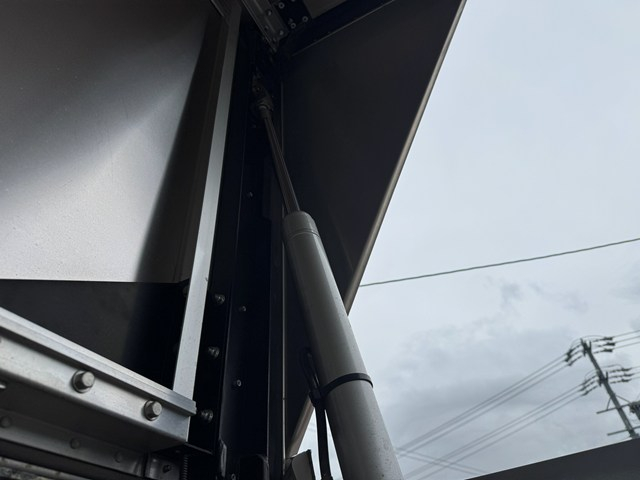 平成29年式☆UDクオン ハイルーフアルミウイング 車検付き|中古トラックの販売・買取・査定のアイナビ