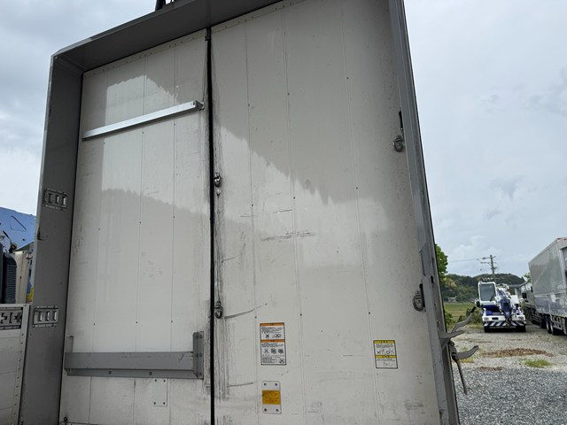 平成29年式☆UDクオン ハイルーフアルミウイング 車検付き|中古トラックの販売・買取・査定のアイナビ