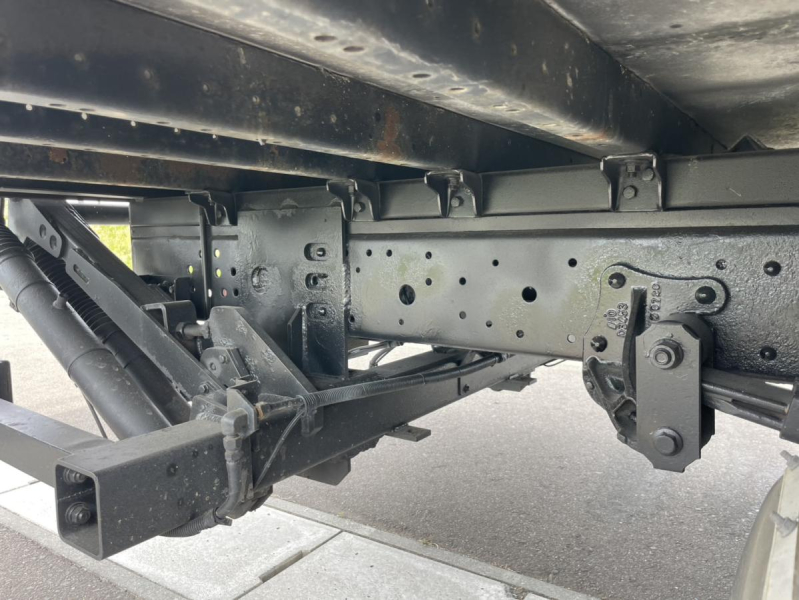 平成25年タイタンワイドロングアルミバンPG4WDAT|中古トラックの販売・買取・査定のアイナビ