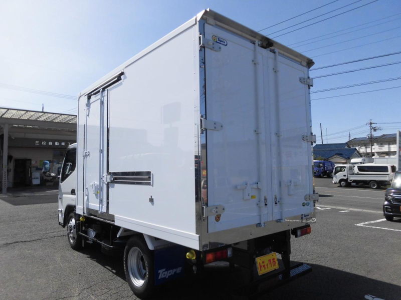 三菱キャンター2T10尺低温式冷凍車　準中免許〇　AT限定〇|中古トラックの販売・買取・査定のアイナビ
