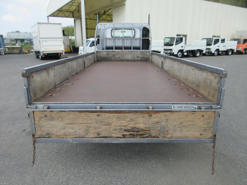 ワイド幅 超ロング 平ボデー 積載3500Kg !!|中古トラックの販売・買取・査定のアイナビ