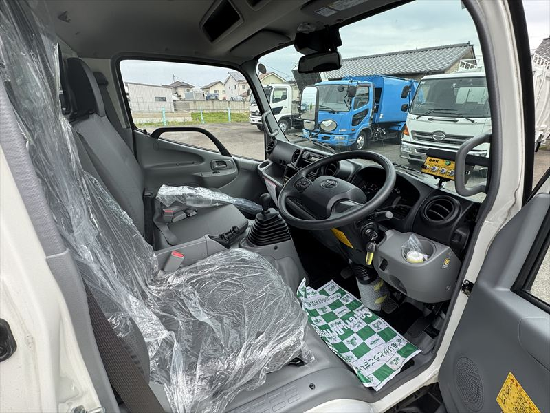 新明和プレス4.3㎥未使用|中古トラックの販売・買取・査定のアイナビ