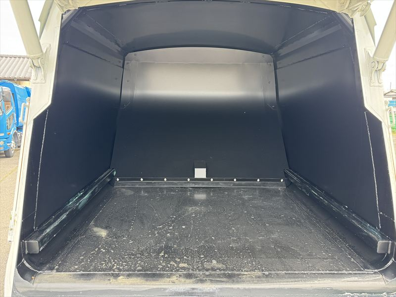 新明和プレス4.3㎥未使用|中古トラックの販売・買取・査定のアイナビ