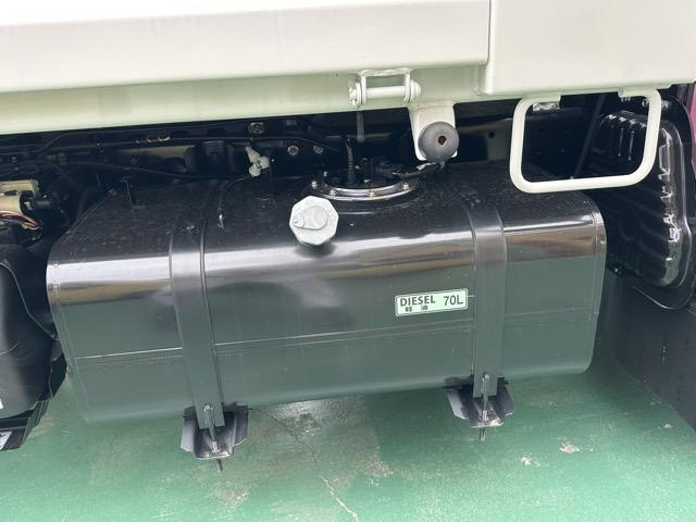 三菱ふそう ダンプ キャンター|中古トラックの販売・買取・査定のアイナビ