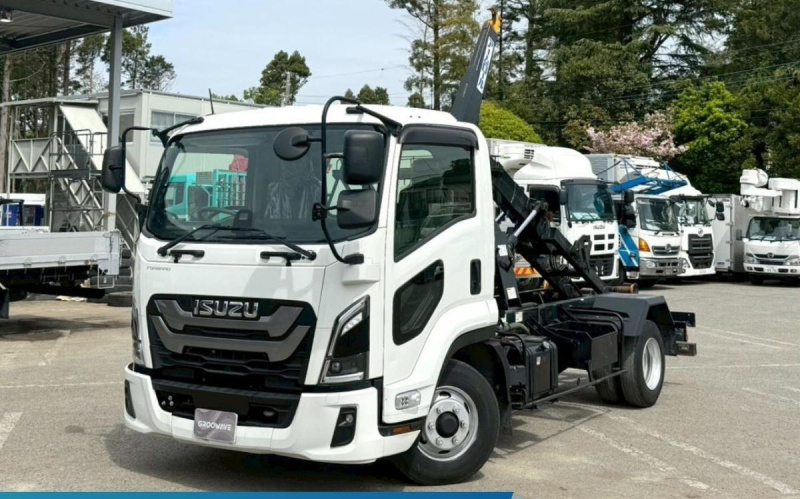 新明和アームロールCCA44-31Nツインホイスト車検付|中古トラックの販売・買取・査定のアイナビ