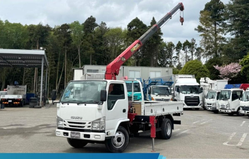 標準ロング2.6t吊4段ユニックURG264ラジコン|中古トラックの販売・買取・査定のアイナビ