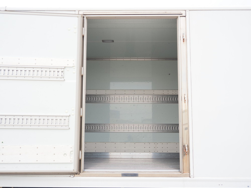 日野 冷凍バン レンジャー|中古トラックの販売・買取・査定のアイナビ