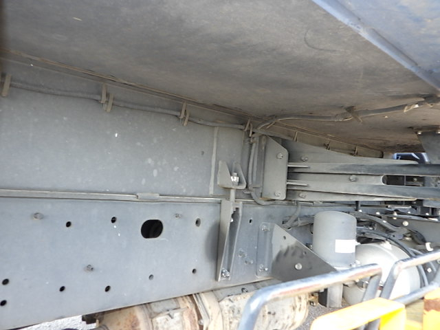 日野 平成30年式 塵芥車 10.2㎥ 新明和製 クラッチO/H済|中古トラックの販売・買取・査定のアイナビ