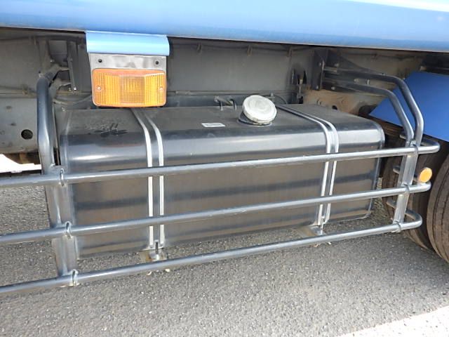 日野 平成30年式 塵芥車 10.2㎥ 新明和製 クラッチO/H済|中古トラックの販売・買取・査定のアイナビ