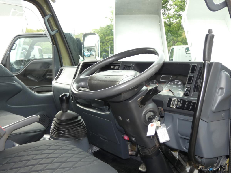 H243トン ダンプ 6速マニュアル|中古トラックの販売・買取・査定のアイナビ