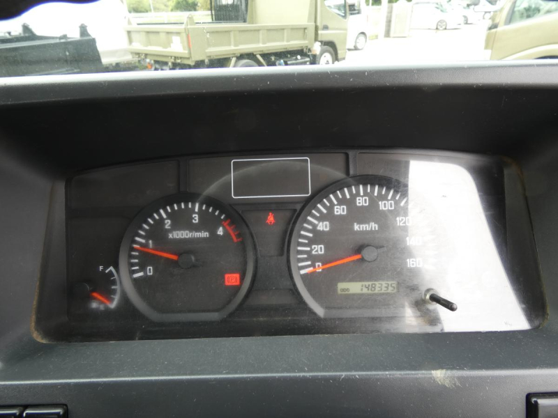 H243トン ダンプ 6速マニュアル|中古トラックの販売・買取・査定のアイナビ