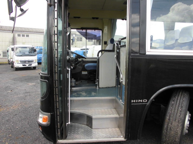 73人乗り 56席 送迎バス 自動ドア 大型バス|中古トラックの販売・買取・査定のアイナビ