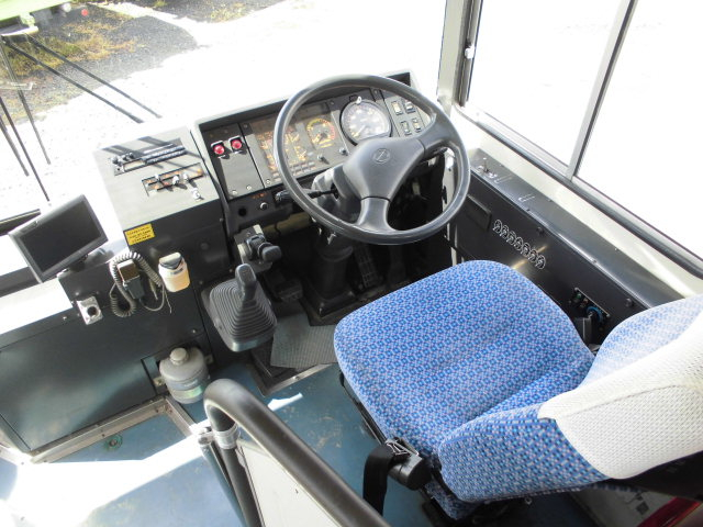 73人乗り 56席 送迎バス 自動ドア 大型バス|中古トラックの販売・買取・査定のアイナビ