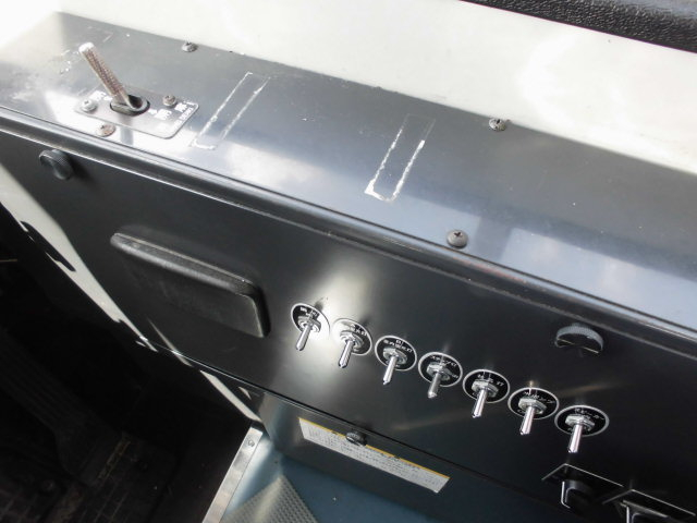 73人乗り 56席 送迎バス 自動ドア 大型バス|中古トラックの販売・買取・査定のアイナビ