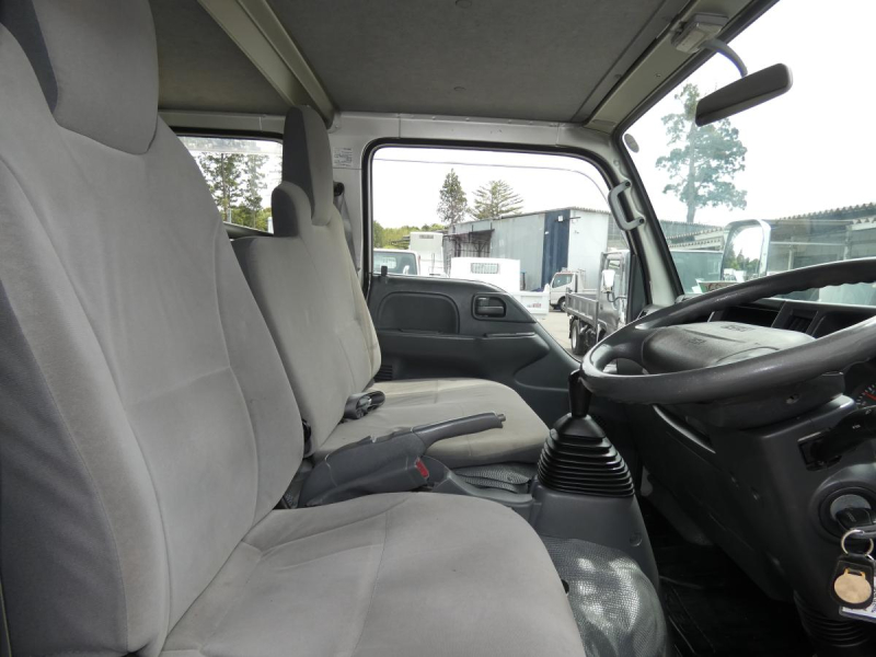 H25 1.15トン　Wキャブ　4WD|中古トラックの販売・買取・査定のアイナビ