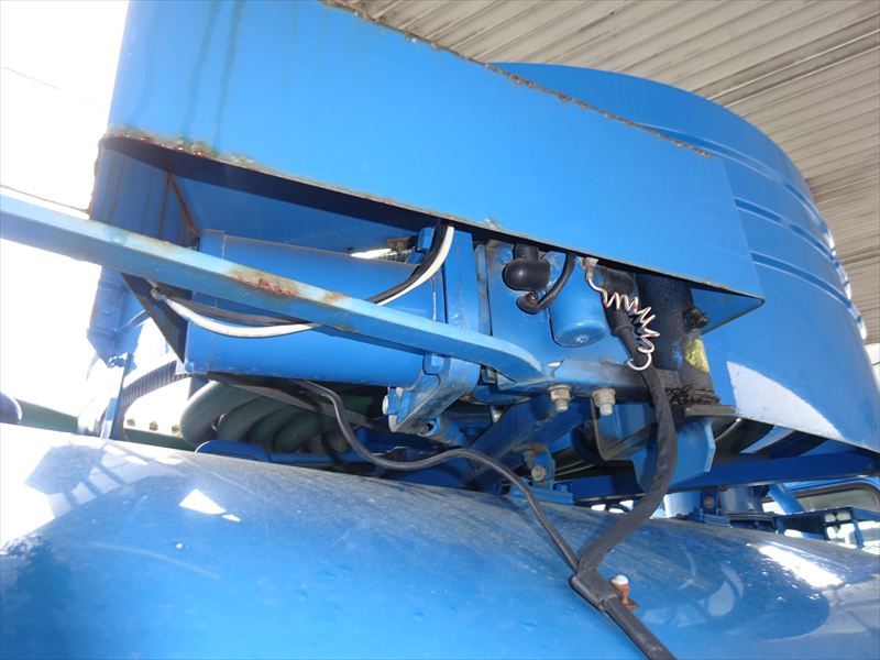 バキューム モリタ 2900L|中古トラックの販売・買取・査定のアイナビ