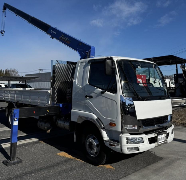 三菱 低走行 タダノ5段フックイン2.9t吊 ラジコン付き|中古トラックの販売・買取・査定のアイナビ