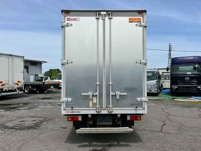 標準幅×ショート★10尺ボディ★内高:212cm★オートマ車★|中古トラックの販売・買取・査定のアイナビ
