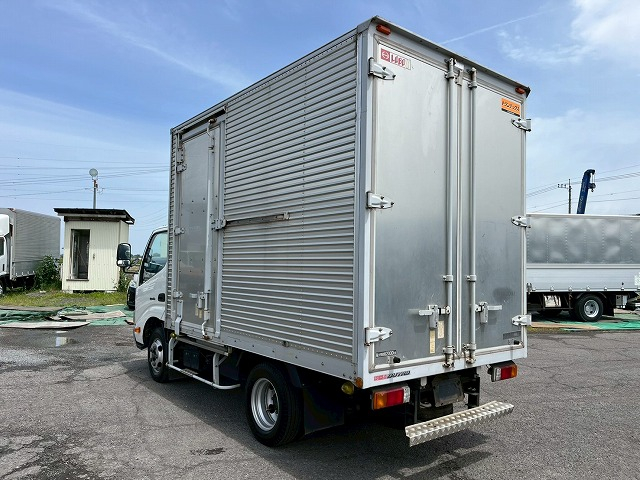 標準幅×ショート★10尺ボディ★内高:212cm★オートマ車★|中古トラックの販売・買取・査定のアイナビ