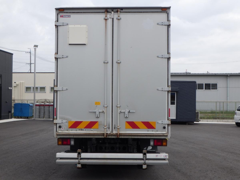 ワイドロング格納ゲート全低床積載3tAT車輌総重量6,845kg|中古トラックの販売・買取・査定のアイナビ