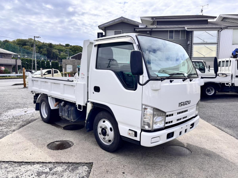 エルフ 低床3Tダンプ AT車|中古トラックの販売・買取・査定のアイナビ