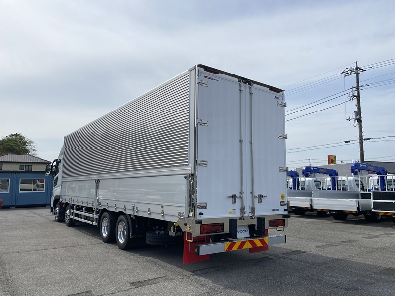 スーパーグレート　4軸低床　融雪仕様　リアエアサス　スーパーハイルーフ　積載13,800kg|中古トラックの販売・買取・査定のアイナビ