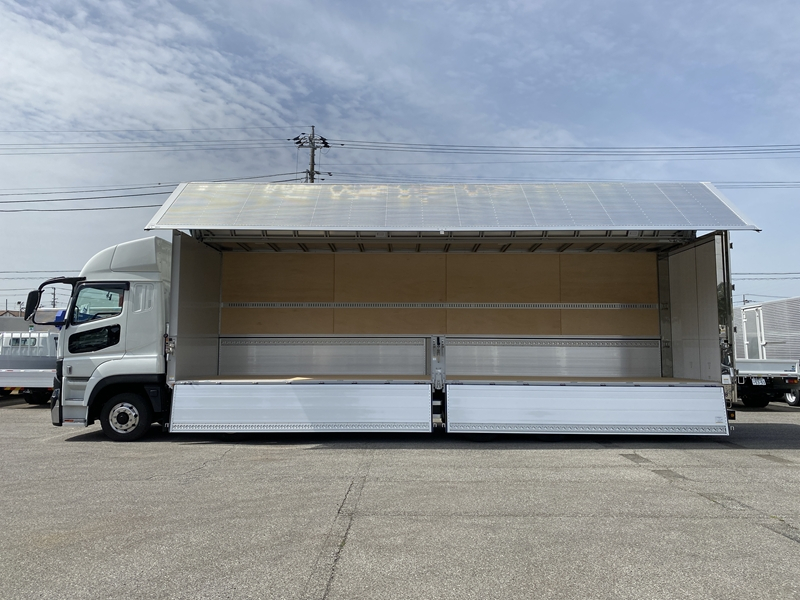スーパーグレート　4軸低床　融雪仕様　リアエアサス　スーパーハイルーフ　積載13,800kg|中古トラックの販売・買取・査定のアイナビ