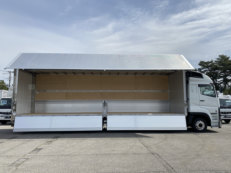 スーパーグレート　4軸低床　融雪仕様　リアエアサス　スーパーハイルーフ　積載13,800kg|中古トラックの販売・買取・査定のアイナビ