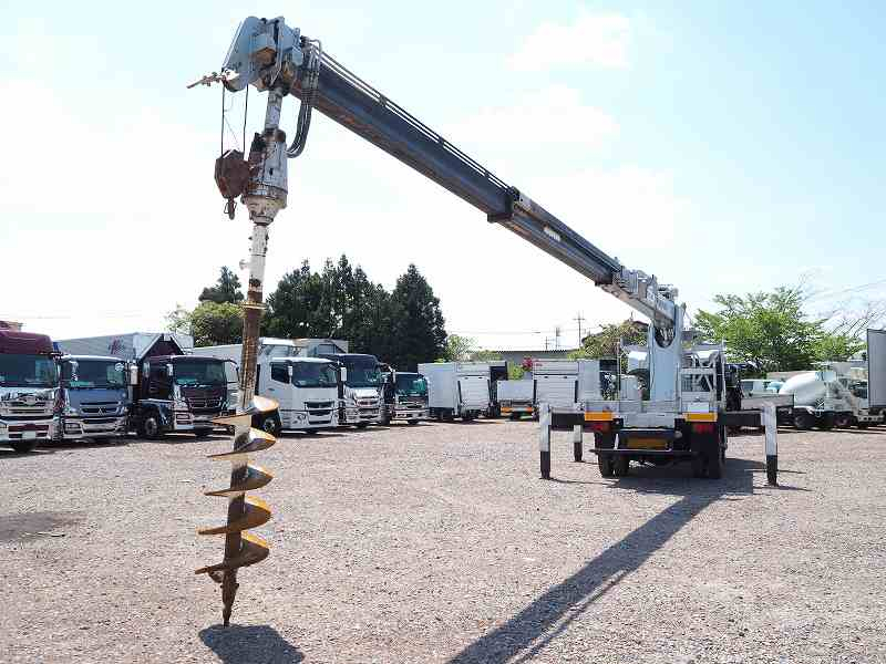 日野レンジャーアイチD70A穴掘建駐車|中古トラックの販売・買取・査定のアイナビ
