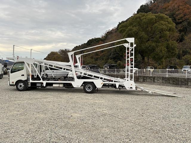 トヨタ 特殊車両|中古トラックの販売・買取・査定のアイナビ