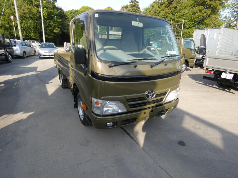 H 26 1.25トン　平ボディー　AT　三方開|中古トラックの販売・買取・査定のアイナビ