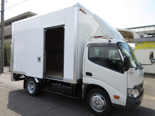 日野 バン車 デュトロ|中古トラックの販売・買取・査定のアイナビ
