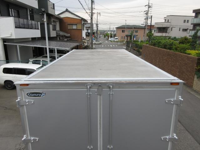 トヨタ バン車|中古トラックの販売・買取・査定のアイナビ