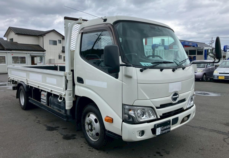 ☆R4　標準/ロング　AT　電動パーキング　床板張替済み|中古トラックの販売・買取・査定のアイナビ
