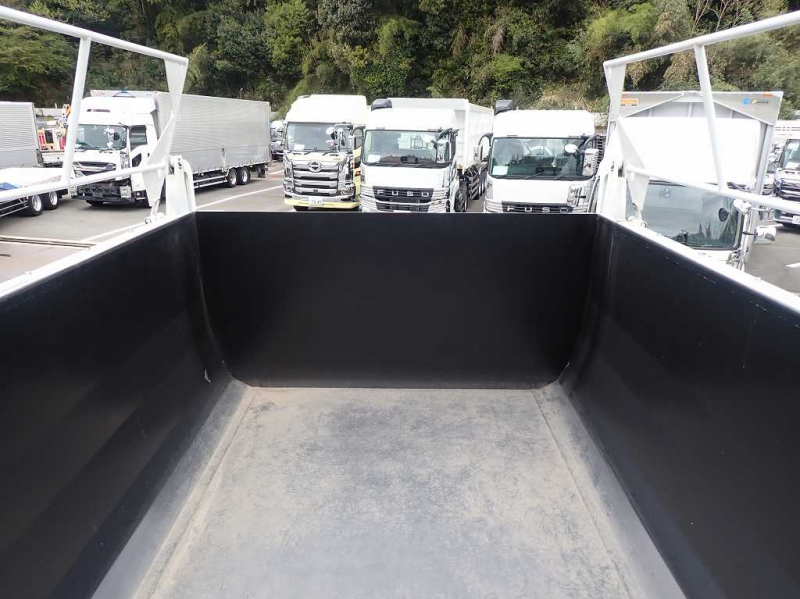 3軸 ダンプセミトレーラ 極東製 飛散防止装置(枠のみ)|中古トラックの販売・買取・査定のアイナビ