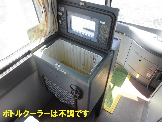 リエッセスーパーツーリングタコG2007年製ため「改ざん」扱い|中古トラックの販売・買取・査定のアイナビ