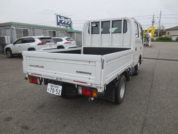 日産アトラスWキャブ|中古トラックの販売・買取・査定のアイナビ