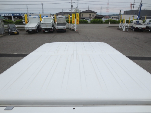 日産アトラスWキャブ|中古トラックの販売・買取・査定のアイナビ