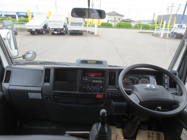 日産アトラスWキャブ|中古トラックの販売・買取・査定のアイナビ