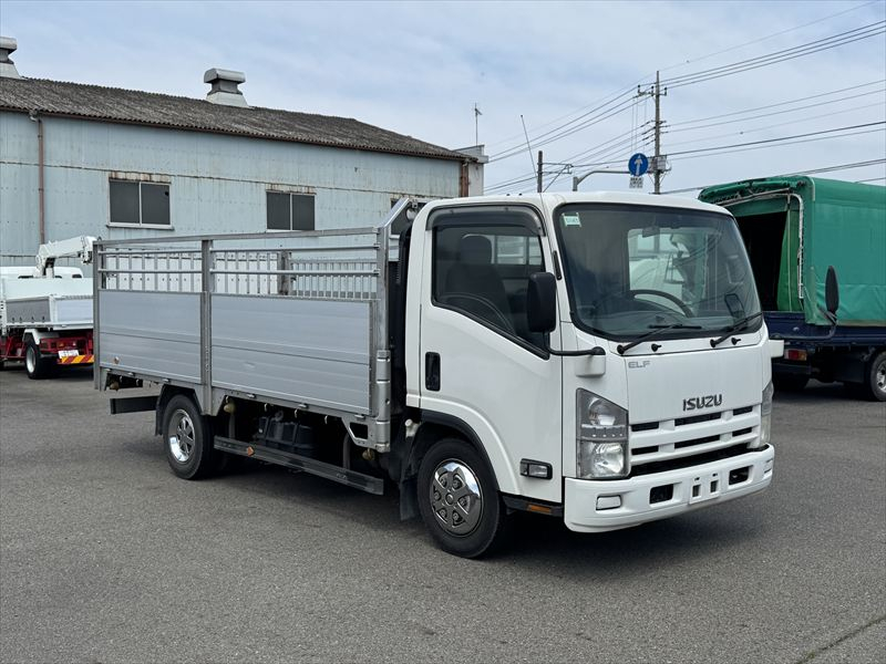 家畜運搬車　積載3.5t|中古トラックの販売・買取・査定のアイナビ