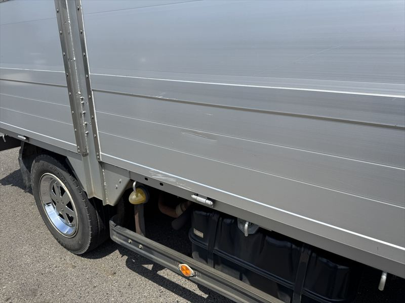 家畜運搬車　積載3.5t|中古トラックの販売・買取・査定のアイナビ